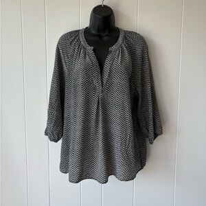 Joie Silk Black and White Pattern Blouse | Size Small